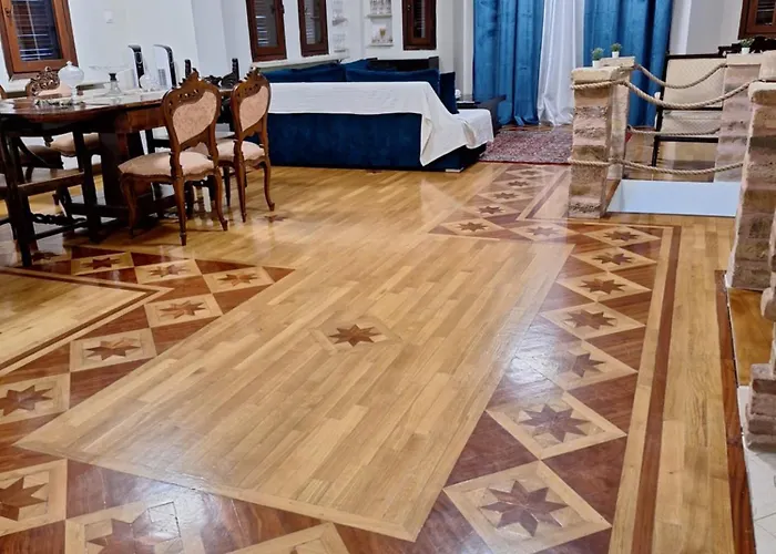 Elia Old Town Апартаменты